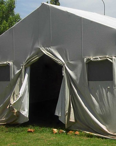 Изготавливаем солдатские палатки в Западной Двине вместимостью <strong>до 70 человек</strong>